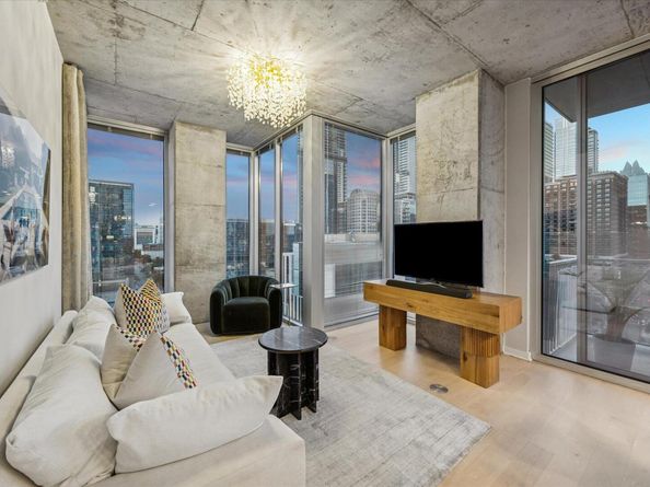 360 Nueces ST 1417, Austin TX 78701
