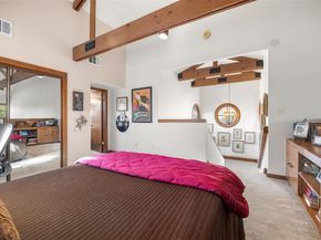 116 W Eagle DR, The Hills TX 78738