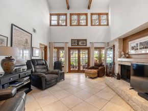 116 W Eagle DR, The Hills TX 78738