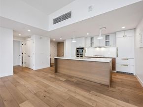 70 Rainey ST 2201, Austin TX 78701