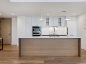 70 Rainey ST 2201, Austin TX 78701