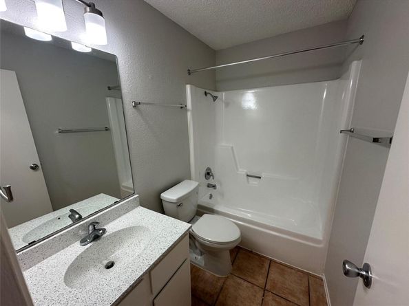 12211 Dundee DR, Austin TX 78759