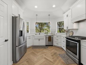 4253 Canyon Glen CIR, Austin TX 78732