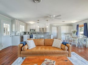 1208 Country Club RD, Georgetown TX 78628