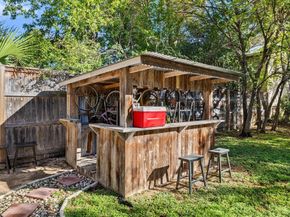 1221 S Austin Ave, Georgetown TX 78626