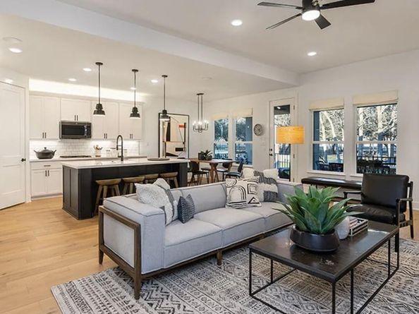9417 Boathouse DR, Austin TX 78744