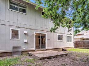9611 Meadowheath DR, Austin TX 78729