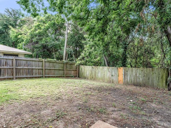 9611 Meadowheath DR, Austin TX 78729
