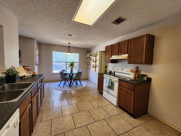 2516 Glen Field DR, Cedar Park TX 78613