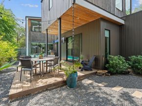 1605 Chelsea LN 1, Austin TX 78704