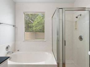 437 Sweet Leaf LN, Pflugerville TX 78660