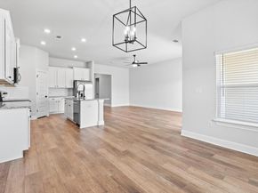 9701 Gladsome PATH, Manor TX 78653