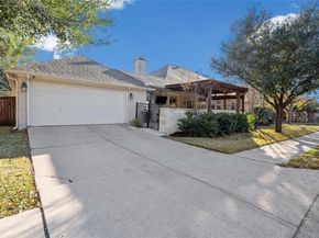 1302 Ridgefield LOOP, Round Rock TX 78665