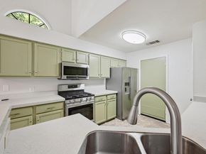 7201 Pine Bluffs TRL, Austin TX 78729