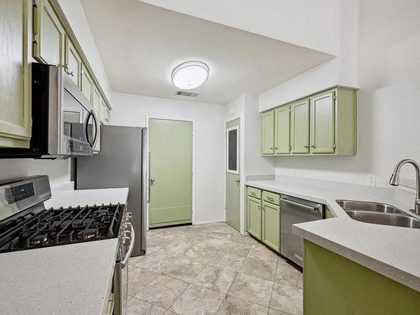 7201 Pine Bluffs TRL, Austin TX 78729