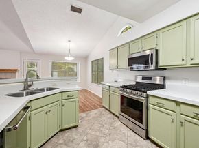 7201 Pine Bluffs TRL, Austin TX 78729