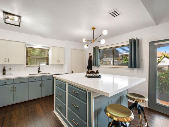 13008 Irongate CIR, Austin TX 78727