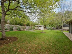 320 Ridgecrest RD, Georgetown TX 78628