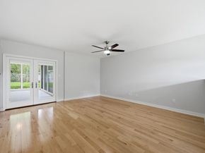 320 Ridgecrest RD, Georgetown TX 78628