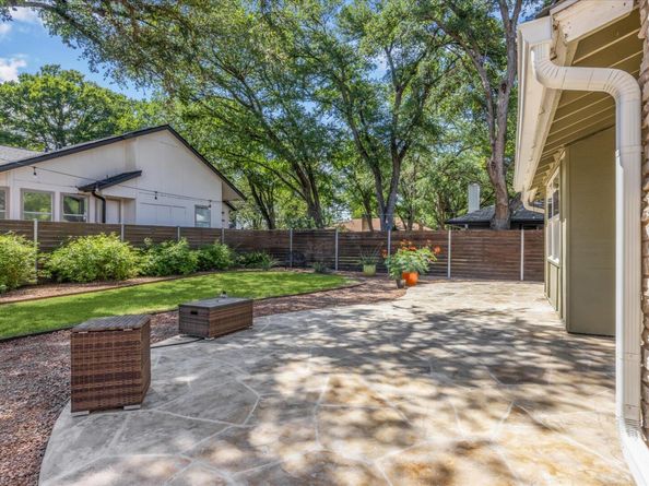 2701 Coatbridge DR, Austin TX 78745