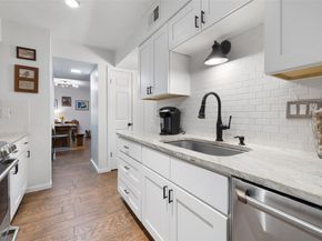 4159 Steck Ave 107, Austin TX 78759