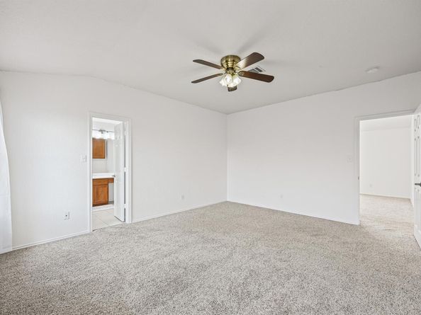 3514 Rock Shelf LN, Round Rock TX 78681