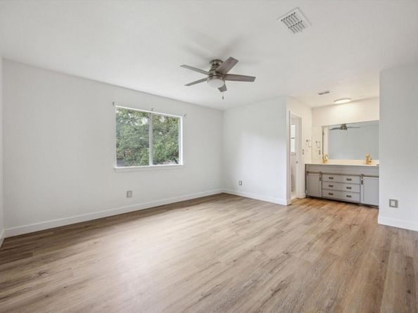 4525 Langtry LN, Austin TX 78749