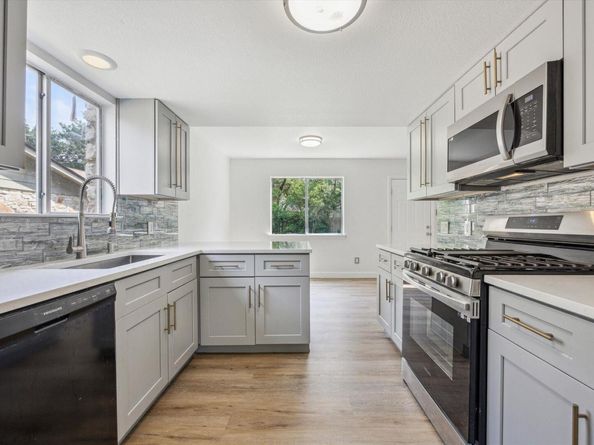 4525 Langtry LN, Austin TX 78749