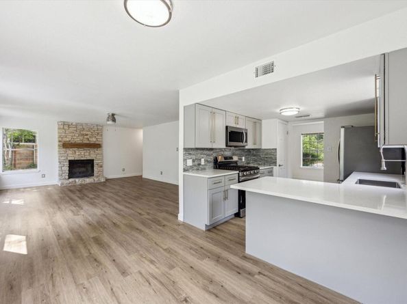 4525 Langtry LN, Austin TX 78749
