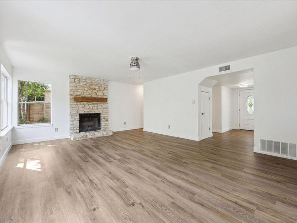 4525 Langtry LN, Austin TX 78749