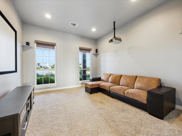 3207 Crystal Falls PKWY, Leander TX 78641
