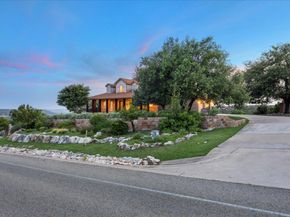 3207 Crystal Falls PKWY, Leander TX 78641