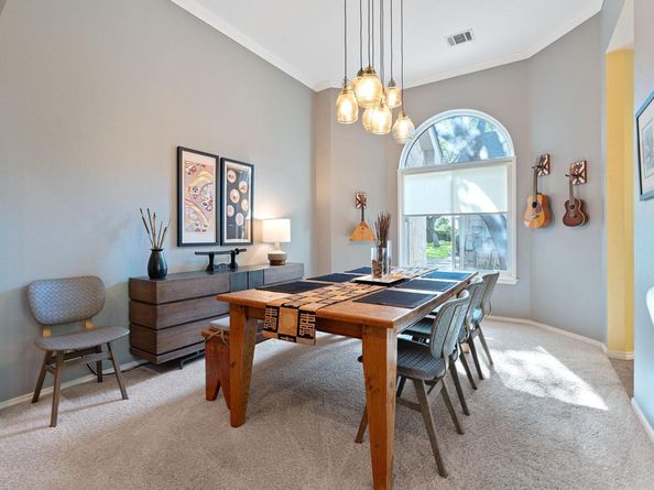 5336 Moon Shadow DR, Austin TX 78735