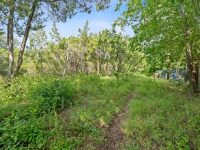 5336 Moon Shadow DR, Austin TX 78735
