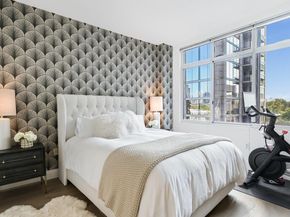 54 Rainey ST 617, Austin TX 78701