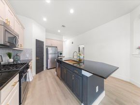 2408 Vintage Stave RD 101, Austin TX 78748