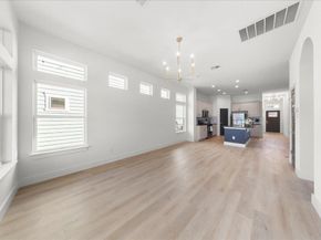 2408 Vintage Stave RD 101, Austin TX 78748