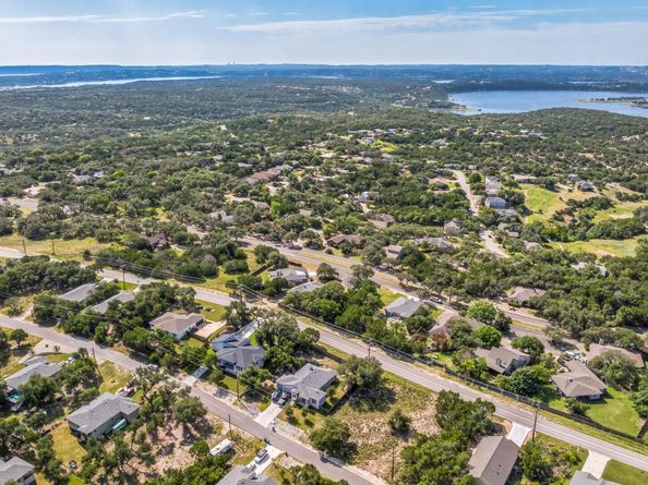 20302 Boggy Ford RD, Lago Vista TX 78645