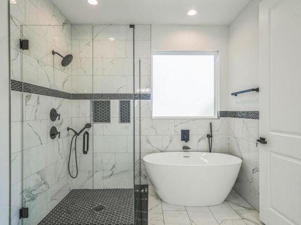20302 Boggy Ford RD, Lago Vista TX 78645
