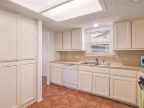 1402 Wayne DR, Round Rock TX 78664