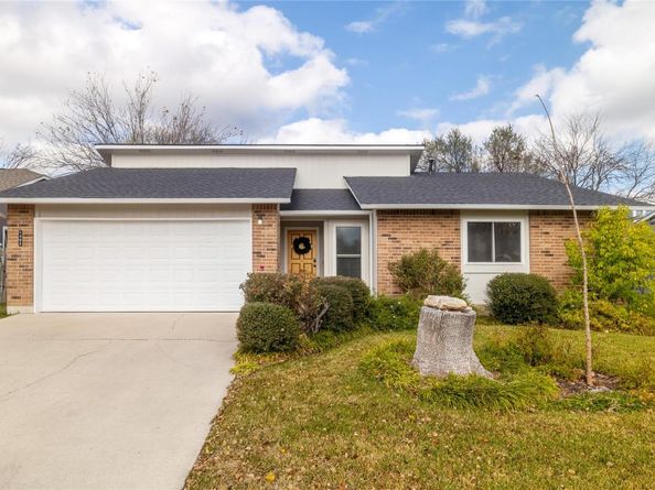 1402 Wayne DR, Round Rock TX 78664