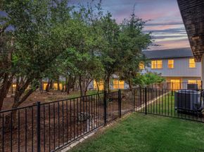 12001 Vista Parke DR 202, Austin TX 78726
