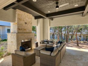 12001 Vista Parke DR 202, Austin TX 78726