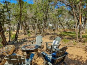12001 Vista Parke DR 202, Austin TX 78726