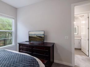12001 Vista Parke DR 202, Austin TX 78726