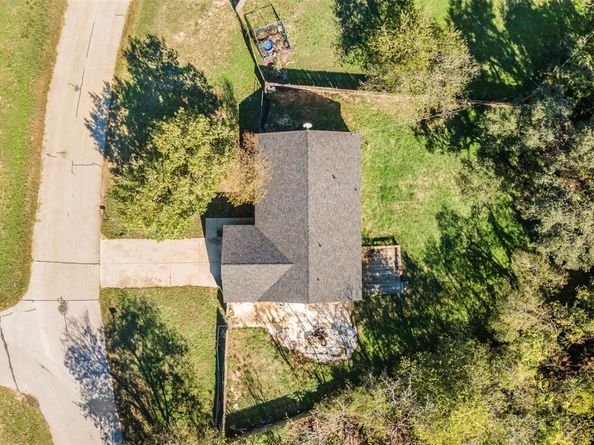 105 Snyders TRL, Liberty Hill TX 78642