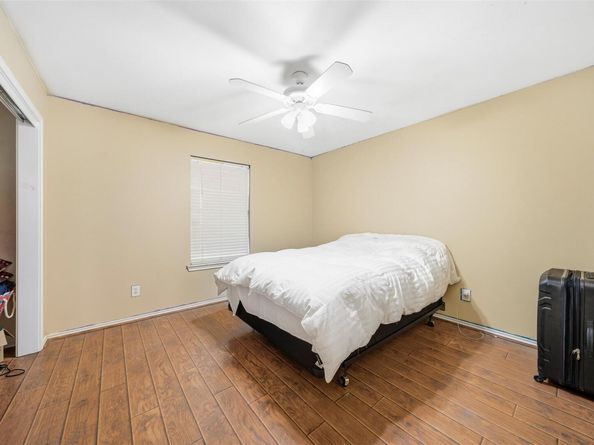 105 Snyders TRL, Liberty Hill TX 78642