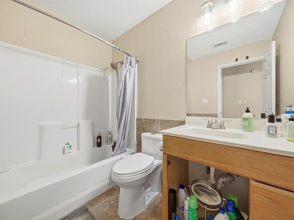 105 Snyders TRL, Liberty Hill TX 78642