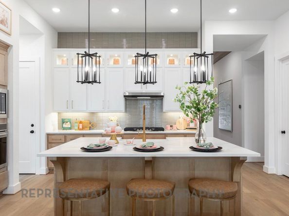 121 Ribera DR, Liberty Hill TX 78642