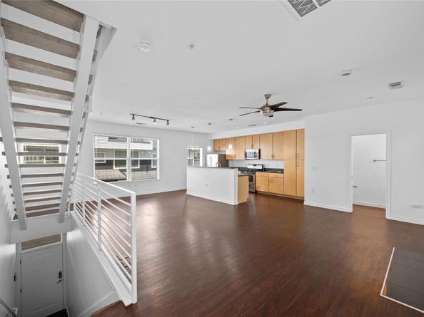 2606 Wilson ST 1104, Austin TX 78704